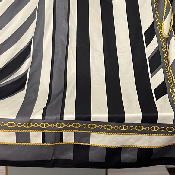 DRESSY SCARF YELLOW BLACK AND GRAY SCARF - Picture 6 of 14